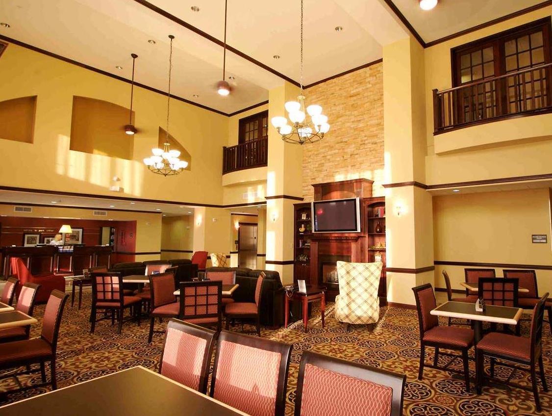 Hampton Inn & Suites Port Arthur Exterior photo