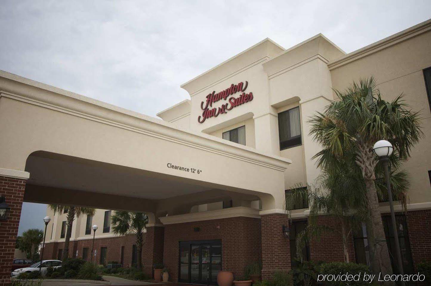 Hampton Inn & Suites Port Arthur Exterior photo